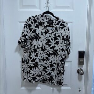 Express Black and White Leaf Print Shirt